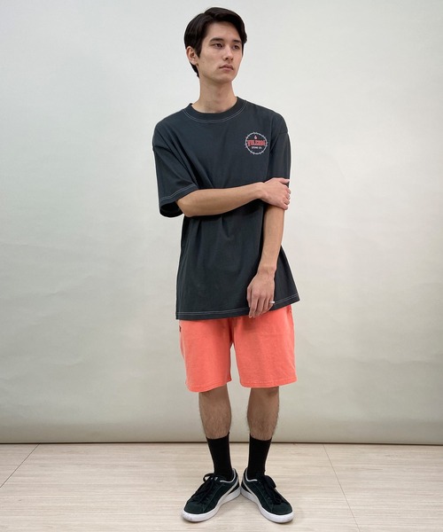 VOLCOM(ボルコム)の「VOLCOM/ボルコム Tシャツ 半袖 バックプリント クルーネック ルーズフィット ヘビーウェイト A4322403(Tシャツ/カットソー・メンズ・スミクロ・M/L/XL)」の4枚目の写真