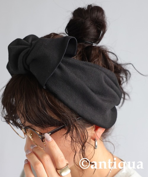 antiqua（アンティカ）の「リボンヘアバンド（ヘアバンド・レディース・ベージュ/ブラック・FREE）」の7枚目の写真