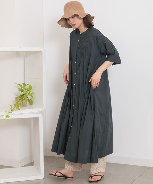 POU DOU DOU（プードゥドゥ）の「ピンタック使いワンピース（ワンピース・レディース・オフホワイト/ダークグレー/イエロー・3）」の22枚目の写真