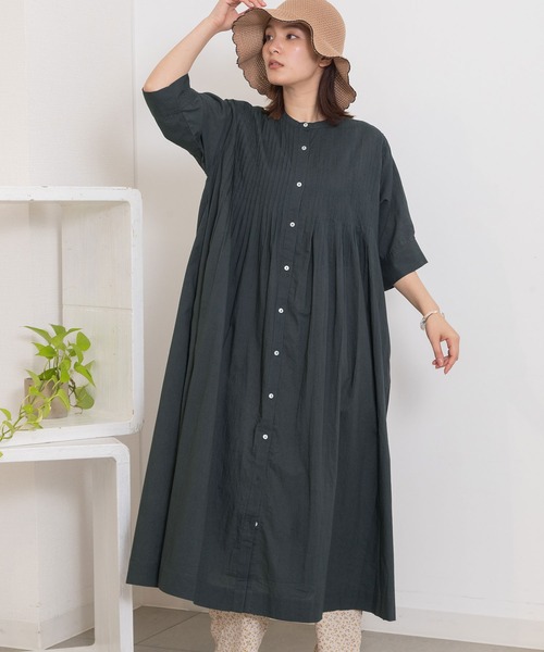 POU DOU DOU（プードゥドゥ）の「ピンタック使いワンピース（ワンピース・レディース・オフホワイト/ダークグレー/イエロー・3）」の18枚目の写真