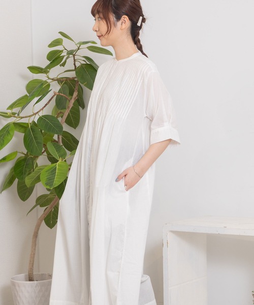 POU DOU DOU（プードゥドゥ）の「ピンタック使いワンピース（ワンピース・レディース・オフホワイト/ダークグレー/イエロー・3）」の10枚目の写真