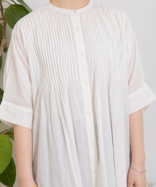 POU DOU DOU（プードゥドゥ）の「ピンタック使いワンピース（ワンピース・レディース・オフホワイト/ダークグレー/イエロー・3）」の8枚目の写真