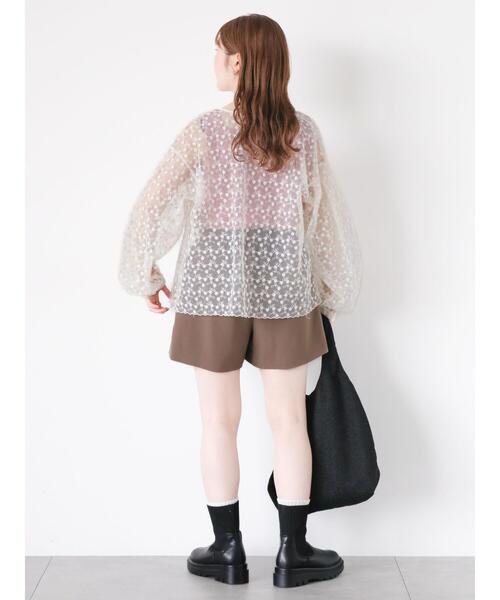 ehka sopo（エヘカソポ）の「クルーネックレースブラウス（シャツ/ブラウス・レディース・ブラック/グリーン/キナリ/キャメル/ピンク・F）」の13枚目の写真