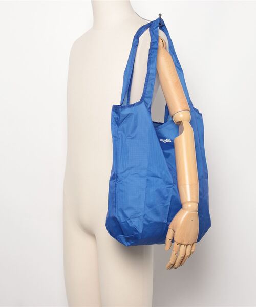 NANO universe(ナノユニバース)の「「PENNEYS」別注パッカブルバッグ(ショルダーバッグ・メンズ・ライム/ブラック/ブルー・FREE)」の14枚目の写真