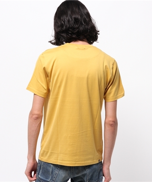 HYSTERIC GLAMOUR(ヒステリックグラマー)の「NYD/LOOKING FOR A KISS pt T-SH(Tシャツ/カットソー・メンズ・ホワイト/イエロー/ブラック・SMALL/LARGE/MEDIUM)」の6枚目の写真