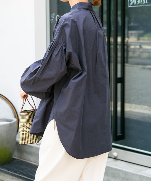 FORK&SPOON(フォークアンドスプーン)の「FORK&SPOON ハイカウントコットンボリュームスリーブシャツ(シャツ/ブラウス・レディース・オフホワイト/チャコールグレー・1)」の10枚目の写真