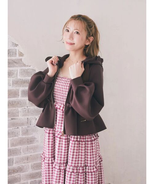 Areeam(アリーム)の「ペプラムフリルパーカー(カーディガン/ボレロ・レディース・ライトピンク/ダークブラウン/ライトブルー・FREE)」の9枚目の写真