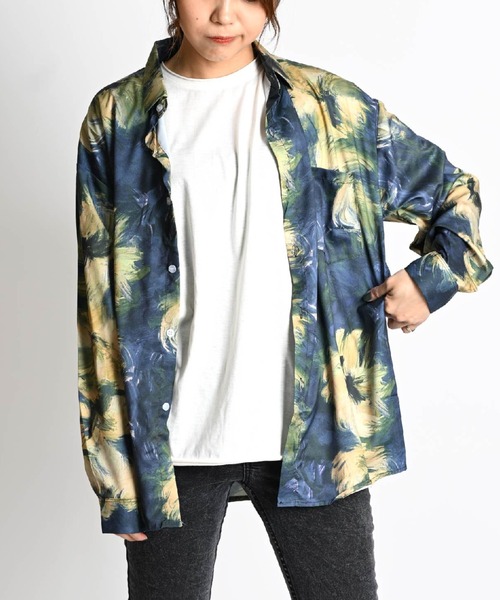 MARAI(マーライ)の「幾何学柄 総柄シャツ レギュラーカラー 長袖 ブラウス(シャツ/ブラウス・レディース・グレー系その他/ブラック×ブルー/パープル/イエロー/ブラック×グレー/ネイビー/ブラウン/ブラック×ホワイト/ベージュ/ホワイト×ブルー/ホワイト×グリーン/レッド/ホワイト/ピンク・MEDIUM/X-LARGE)」の10枚目の写真