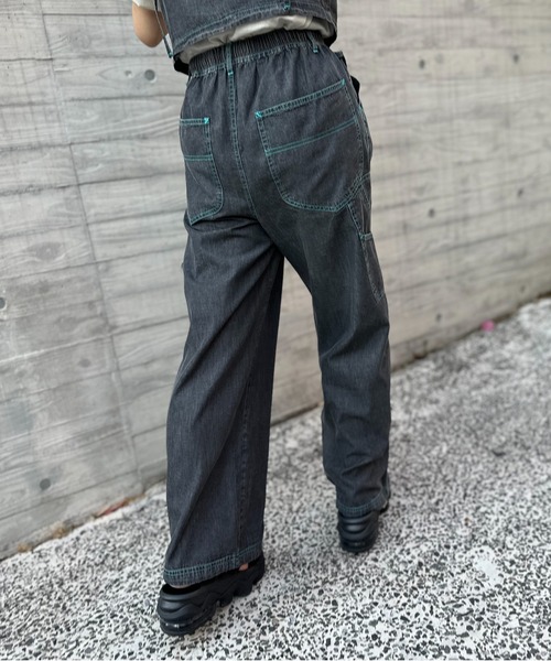 mi via loca（ミヴィアロカ）の「【2WAY】ライトデニム 配色ステッチ ペインター イージーパンツ（デニムパンツ・レディース・ライトブルー/ブラック/カーキ/ブルー・FREE）」の6枚目の写真