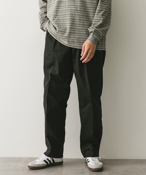 URBAN RESEARCH DOORS(アーバンリサーチドアーズ)の「M-52 チノトラウザー(その他パンツ・メンズ・ベージュ/ブラック・MEDIUM/LARGE)」の4枚目の写真