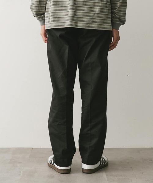 URBAN RESEARCH DOORS(アーバンリサーチドアーズ)の「M-52 チノトラウザー(その他パンツ・メンズ・ベージュ/ブラック・MEDIUM/LARGE)」の17枚目の写真