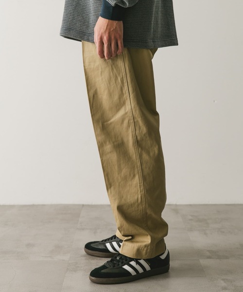 URBAN RESEARCH DOORS(アーバンリサーチドアーズ)の「M-52 チノトラウザー(その他パンツ・メンズ・ベージュ/ブラック・MEDIUM/LARGE)」の14枚目の写真