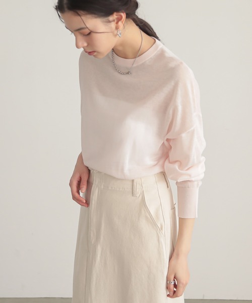 for/c（フォーシー）の「[新色追加]ゆるシアーニットプルオーバー【オーガニックコットン】（ニット/セーター・レディース・ブルー/オフホワイト/ブラック/ピンク/ライトグレー/ラベンダー・M/L/LL）」の7枚目の写真