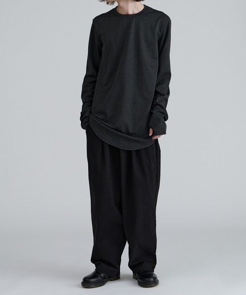 ROOPTOKYO（ループトウキョウ）の「ラウンドヘム ロング丈長袖Tシャツ サムホール シンプル 無地Ｔ 2026年春夏（Tシャツ/カットソー・メンズ・チャコール/ブラック/ホワイト・M/L/XL/XXL）」の10枚目の写真