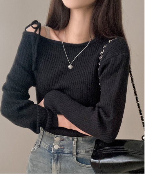 gossip!ロサンゼルス(ゴシップロサンゼルス)の「Y2K アンバランスオフショルダーリボンストラップリブニット(ニット/セーター・レディース・ブラック/アイボリー/ワイン・FREE)」の5枚目の写真