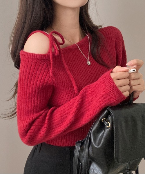 gossip!ロサンゼルス(ゴシップロサンゼルス)の「Y2K アンバランスオフショルダーリボンストラップリブニット(ニット/セーター・レディース・ブラック/アイボリー/ワイン・FREE)」の18枚目の写真