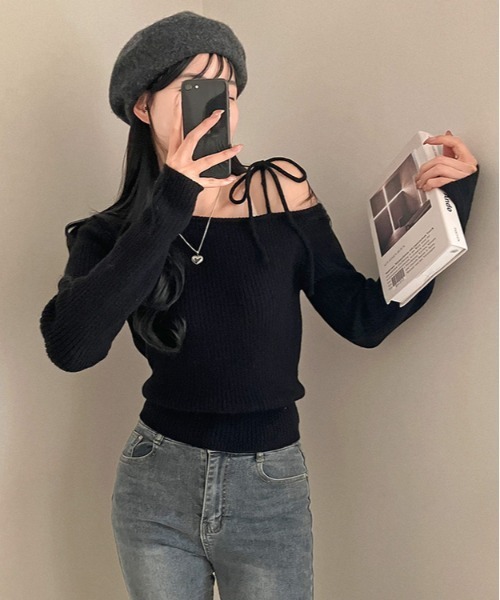 gossip!ロサンゼルス(ゴシップロサンゼルス)の「Y2K アンバランスオフショルダーリボンストラップリブニット(ニット/セーター・レディース・ブラック/アイボリー/ワイン・FREE)」の21枚目の写真