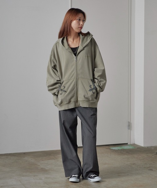 SUPPLIERサプライヤー　ジップフーディー SUPPLIER/サプライヤー Fleur Leather Patch Zip Hoodie