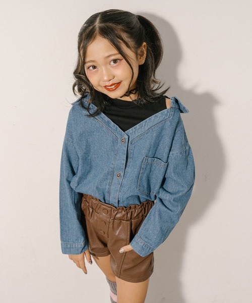 URBAN CHERRY(アーバンチェリー)の「フェイクレザータックショートパンツ(その他パンツ・キッズ・ブラウン/ブラック・150cm/140cm/130cm/120cm/110cm)」の4枚目の写真