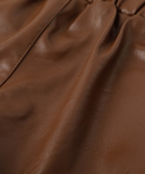 URBAN CHERRY(アーバンチェリー)の「フェイクレザータックショートパンツ(その他パンツ・キッズ・ブラウン/ブラック・150cm/140cm/130cm/120cm/110cm)」の22枚目の写真