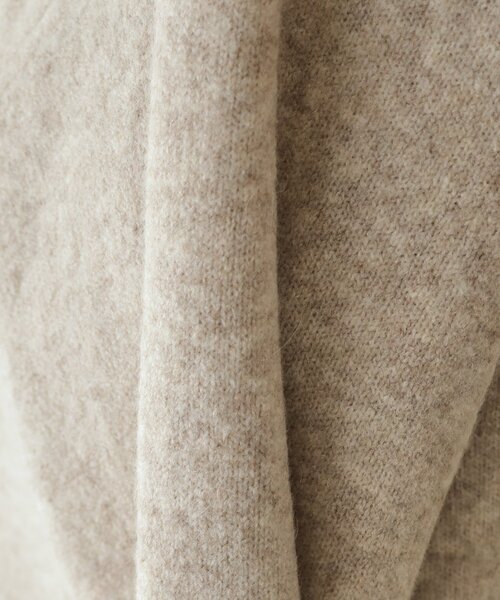 OPAQUE.CLIP（オペークドットクリップ）の「◆アンゴラ混リラクシーVネックニットカーディガン【洗濯機洗い可】（カーディガン/ボレロ・レディース・ベージュ/チャコールグレー/ブルー・38/40/42）」の7枚目の写真
