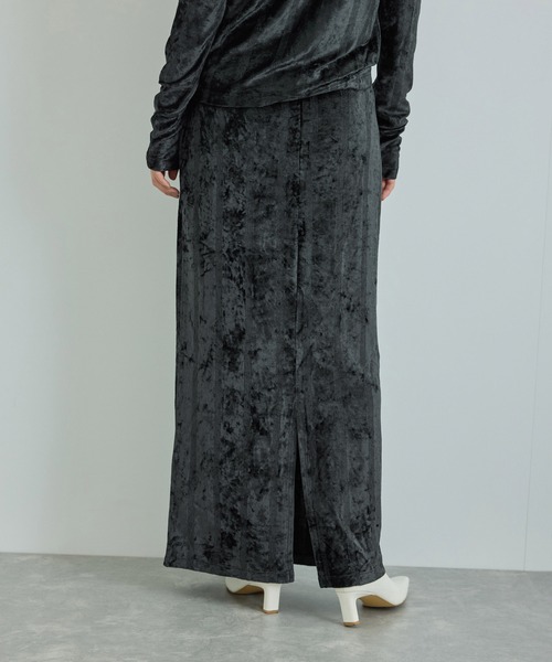 MILLER（ミラー）の「【Miller for ADAM ET ROPE'】別注ベロアSKIRT（スカート・レディース・チャコールグレー/ブラック/ブルー・FREE）」の2枚目の写真