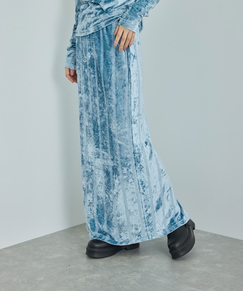 MILLER（ミラー）の「【Miller for ADAM ET ROPE'】別注ベロアSKIRT（スカート・レディース・チャコールグレー/ブラック/ブルー・FREE）」の11枚目の写真