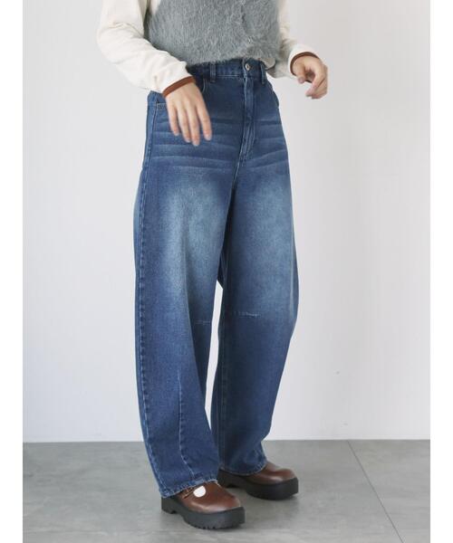 ehka sopo(エヘカソポ)の「カーブデニムパンツ(その他パンツ・レディース・チャコールグレー/ブルー/サックスブルー・M/S)」の3枚目の写真