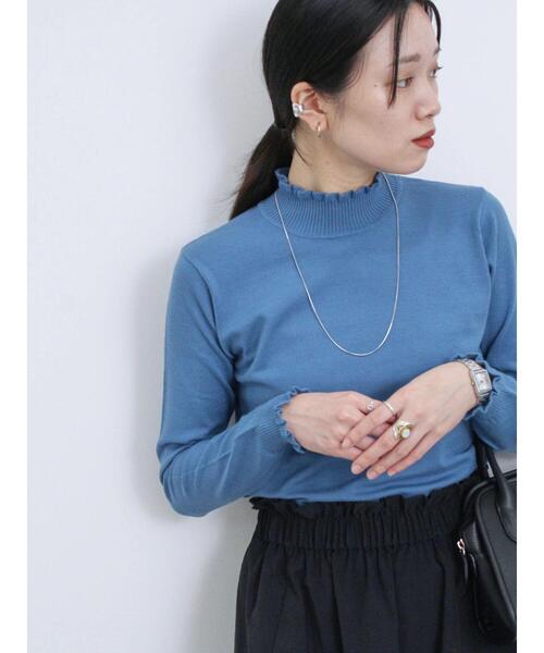Samansa Mos2 blue（サマンサモスモスブルー）の「フリル衿ニットプルオーバー（ニット/セーター・レディース・ブラック/ブルー/オフホワイト・F）」の17枚目の写真