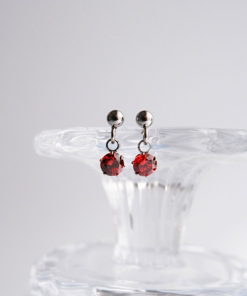 CERCA(チェルカ)の「SARINOHANA/キュービックジルコニアピアス/ゴールド/シルバー(ピアス(両耳用)・レディース・B/その他4/A/その他1/その他2/その他3/その他5/C/D/E・FREE)」の6枚目の写真