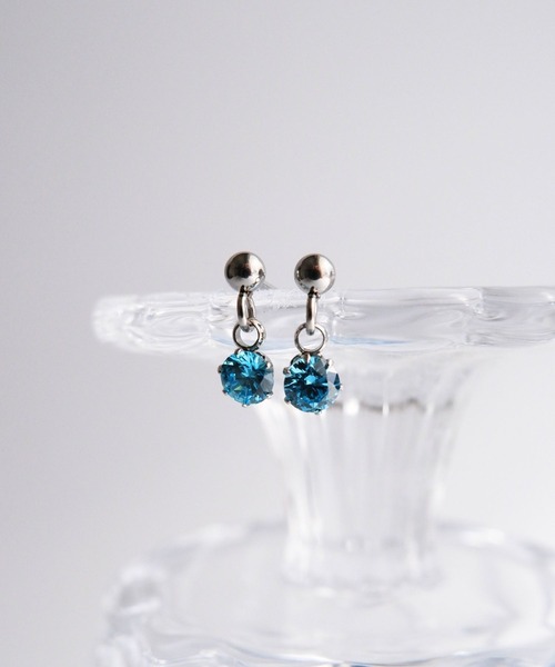CERCA(チェルカ)の「SARINOHANA/キュービックジルコニアピアス/ゴールド/シルバー(ピアス(両耳用)・レディース・B/その他4/A/その他1/その他2/その他3/その他5/C/D/E・FREE)」の10枚目の写真