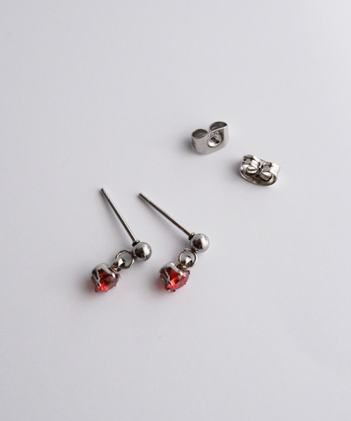 CERCA(チェルカ)の「SARINOHANA/キュービックジルコニアピアス/ゴールド/シルバー(ピアス(両耳用)・レディース・B/その他4/A/その他1/その他2/その他3/その他5/C/D/E・FREE)」の12枚目の写真