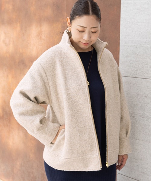 Elura（エルーラ）の「カーリーシャギーZIPブルゾン/234746（その他アウター・レディース・ライトベージュ/ブラウン系その他・MEDIUM/LARGE）」の16枚目の写真