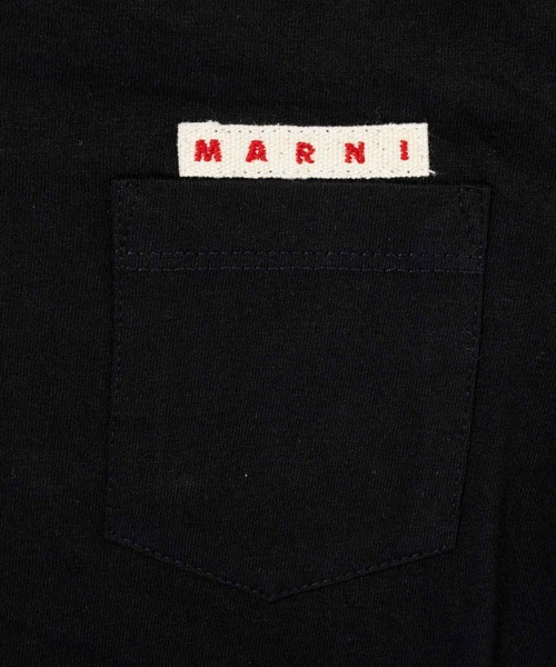 MARNI（マルニ）の「MARNI(マルニ)Kids & Junior ワンポイントブランドロゴ半袖Tシャツカットソー（Tシャツ/カットソー・キッズ・ホワイト/ブラック/グレー・6Y/8Y/10Y/12Y/14Y/4Y）」の7枚目の写真