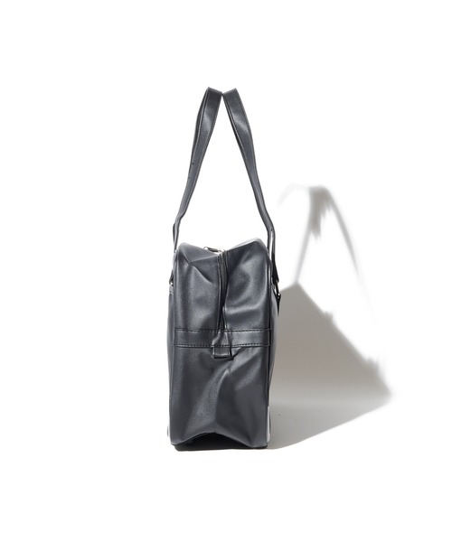 CONVERSE(コンバース)の「【CONVERSE】SCHOOL FAKE LEATHER BAG/スクールバッグ/スクバ/カバン/肩掛け/斜め掛け/コンバース(ショルダーバッグ・レディース・ブラウン/ブラック・FREE)」の8枚目の写真