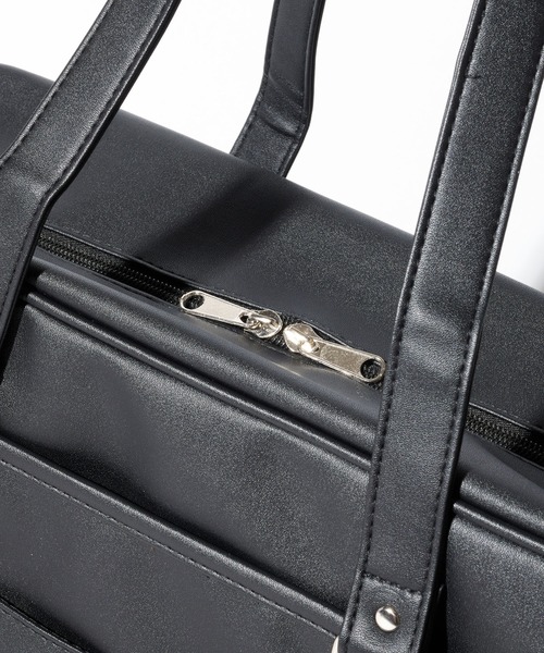 CONVERSE(コンバース)の「【CONVERSE】SCHOOL FAKE LEATHER BAG/スクールバッグ/スクバ/カバン/肩掛け/斜め掛け/コンバース(ショルダーバッグ・レディース・ブラウン/ブラック・FREE)」の12枚目の写真