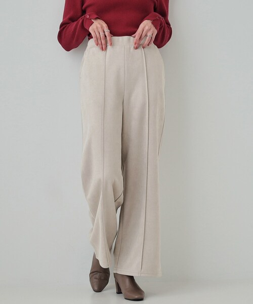 DRESKIP（ドレスキップ）の「◆【S-LL】脚をすっきりきれいに魅せる スエード調 ピンタックワイドパンツ（その他パンツ・レディース・チャコールグレー/グリーン/ナチュラル・01/02/03/04）」の3枚目の写真