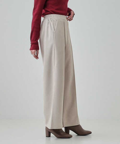 DRESKIP（ドレスキップ）の「◆【S-LL】脚をすっきりきれいに魅せる スエード調 ピンタックワイドパンツ（その他パンツ・レディース・チャコールグレー/グリーン/ナチュラル・01/02/03/04）」の9枚目の写真