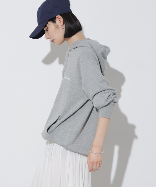 Apo(s)ture(アポスチャー)の「Apo(s)tureロゴスウェットパーカー(パーカー・メンズ・ブラック/ホワイト/グレー・XL/L/M/S)」の5枚目の写真