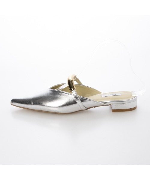 EVOL（イーボル）の「【柔らかい・クッション入り】ゴールドモチーフフラットミュール IY5706（パンプス・レディース・シルバー/アイボリー/ブラック/パイソン・LL/L/M/S）」の22枚目の写真