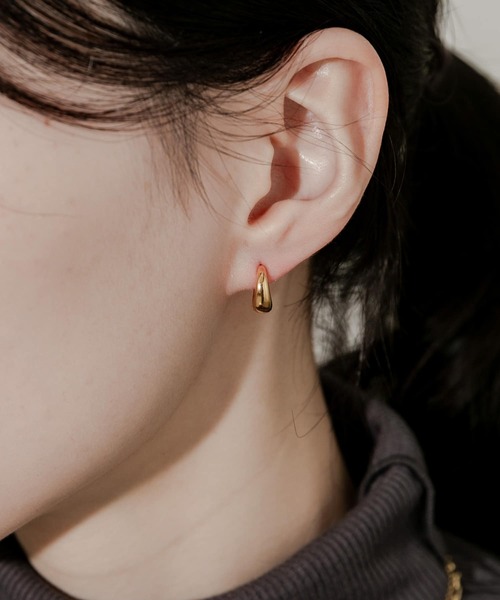 【ENGBROX】momo twist earring〜ピアス★KISS OF LIFE 着用 twist OF LIFE 着用 【ENGBROX】momo earring〜ピアス★KISS