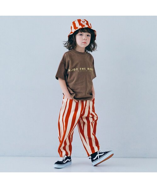 p.premier（ピードットプルミエ）の「【ジュニア対応】イロチ買いしたいシンプルロゴプリント半袖Tシャツ（Tシャツ/カットソー・キッズ・チャコール/パープル/レッド/ピンク/ブラウン/サックスブルー/オフホワイト・130/120/90/80/110/100/140）」の8枚目の写真