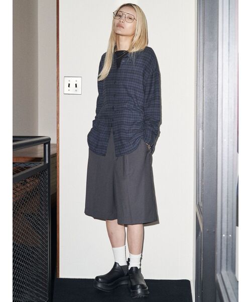 VEQUM（VEQUM）の「【VEQUM】BOXY OVER SHIRT（シャツ/ブラウス・レディース・ブラック/ネイビー・FREE）」の5枚目の写真