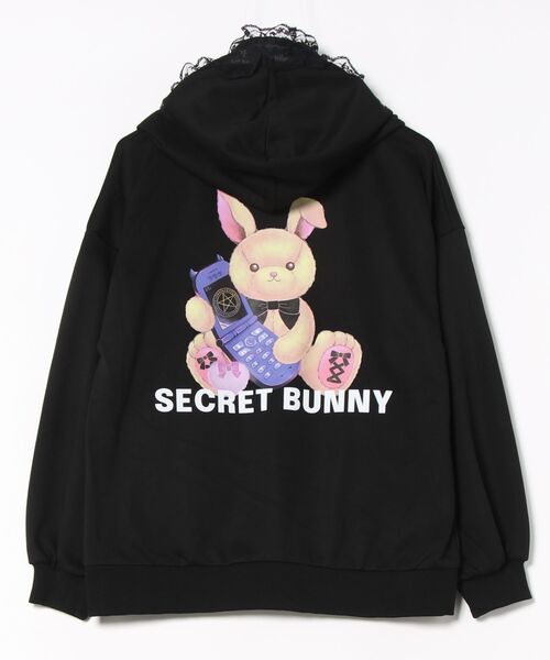 Secret Honey(シークレットハニー)の「レースアップポケットバックプリントパーカー(パーカー・レディース・ブラック/オフホワイト/ホワイト系その他2/ブラック系その他・FREE)」の6枚目の写真