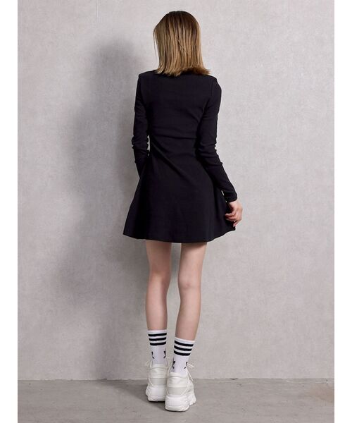 GYDA（ジェイダ）の「adidas oroginals CREW SOCK 3STR（ソックス/靴下・レディース・オフホワイト・SMALL）」の5枚目の写真