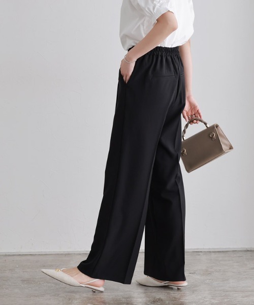 Pierrot（ピエロ）の「ラクしてキレイ！ストレッチストレートパンツ（スラックス・レディース・ベージュ系その他/ブラック/チャコール/ネイビー・PM/PS/TL/TM/LL/L/M/PL）」の19枚目の写真