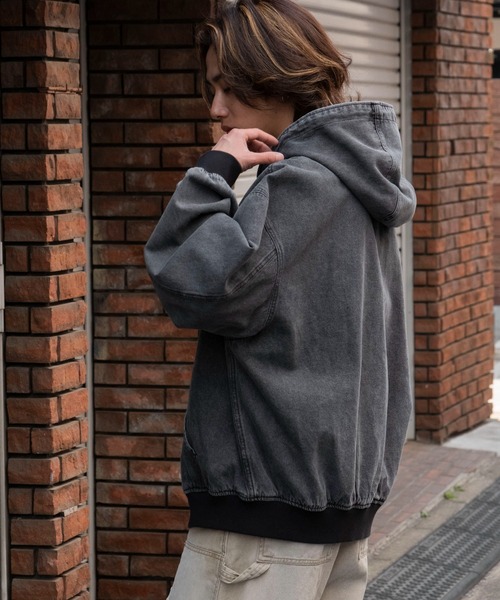 WEGO（ウィゴー）の「WEGO/デニムフードブルゾン（デニムジャケット・メンズ・ブラック系3・MEDIUM/LARGE）」の16枚目の写真