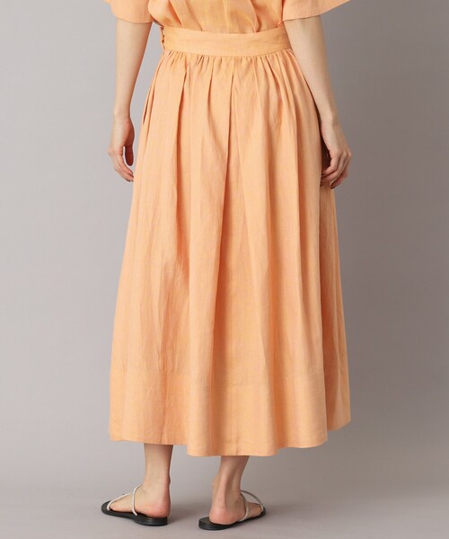 DRESSTERIOR（ドレステリア）の「【洗える/ふんわり軽やか】フレンチリネンタックギャザースカート（スカート・レディース・オレンジ系/ブラック・40/38/36/34）」の17枚目の写真