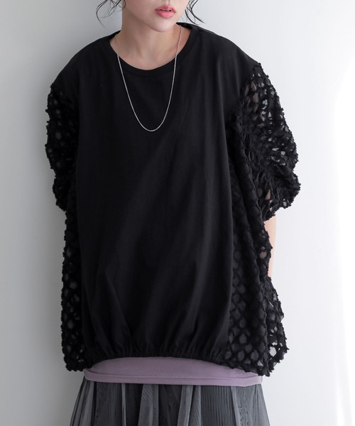 n'OrLABEL(ノアールレーベル)の「『シアー切替シャーリングドルマンカットソー』(Tシャツ/カットソー・レディース・ホワイト/ブラック/コーラル・FREE)」の2枚目の写真