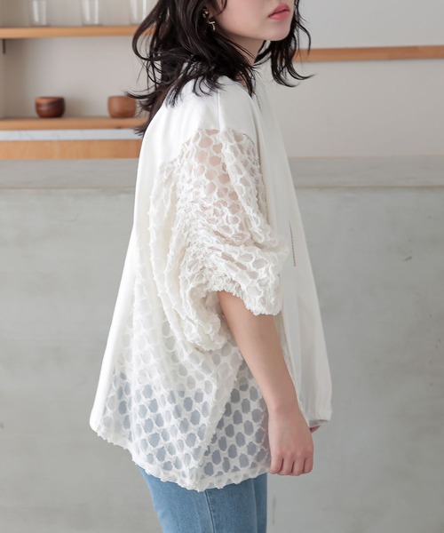 n'OrLABEL(ノアールレーベル)の「『シアー切替シャーリングドルマンカットソー』(Tシャツ/カットソー・レディース・ホワイト/ブラック/コーラル・FREE)」の5枚目の写真